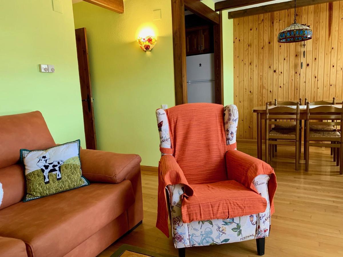 Bpirineos-La Borda Apartment เบนาสเก ภายนอก รูปภาพ