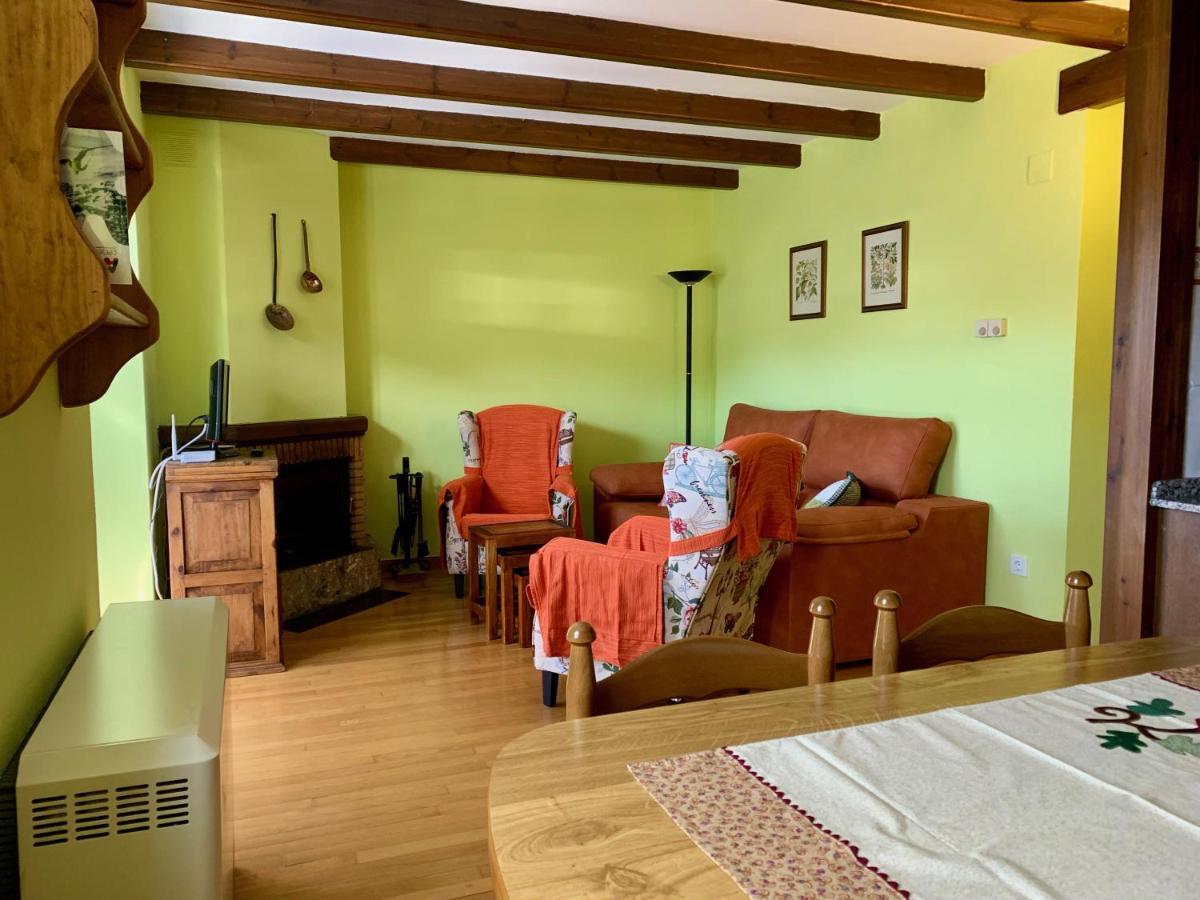Bpirineos-La Borda Apartment เบนาสเก ภายนอก รูปภาพ
