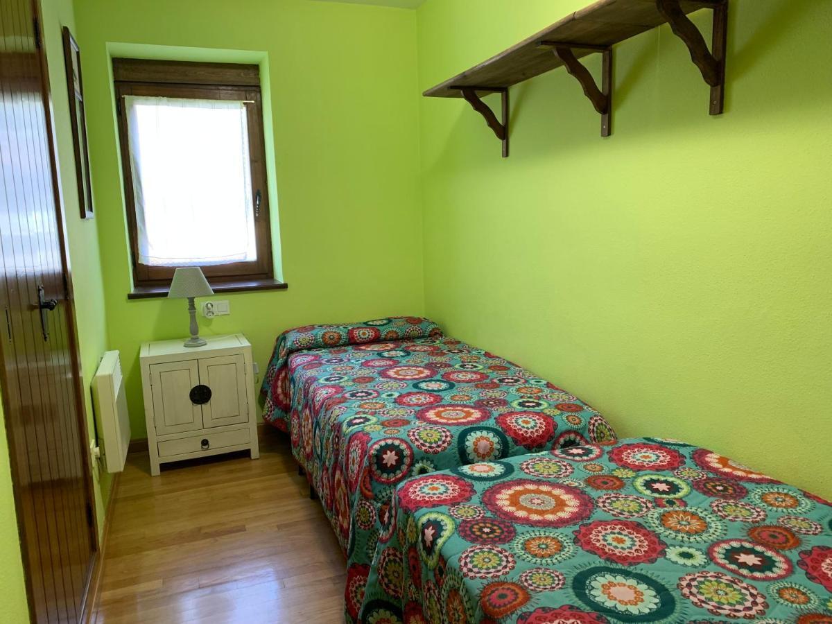 Bpirineos-La Borda Apartment เบนาสเก ภายนอก รูปภาพ